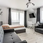 Проживание в семье Lesny Zakatek