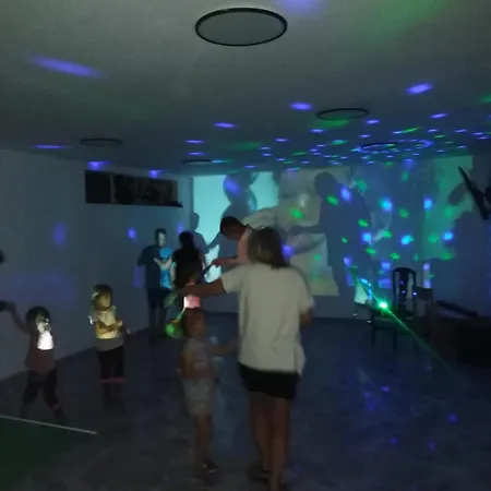 ホームステイ Lesny Zakatek *